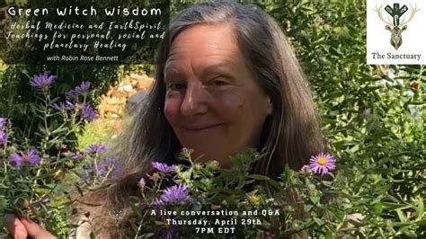 Aromatherapy and Witchcraft: Blending the Two with the Botanical Witch